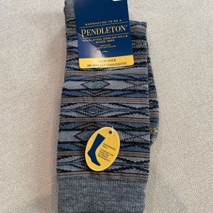 Pendleton unisex crew sock size M NWT 42% merino wool 56% nylon 2%spandex